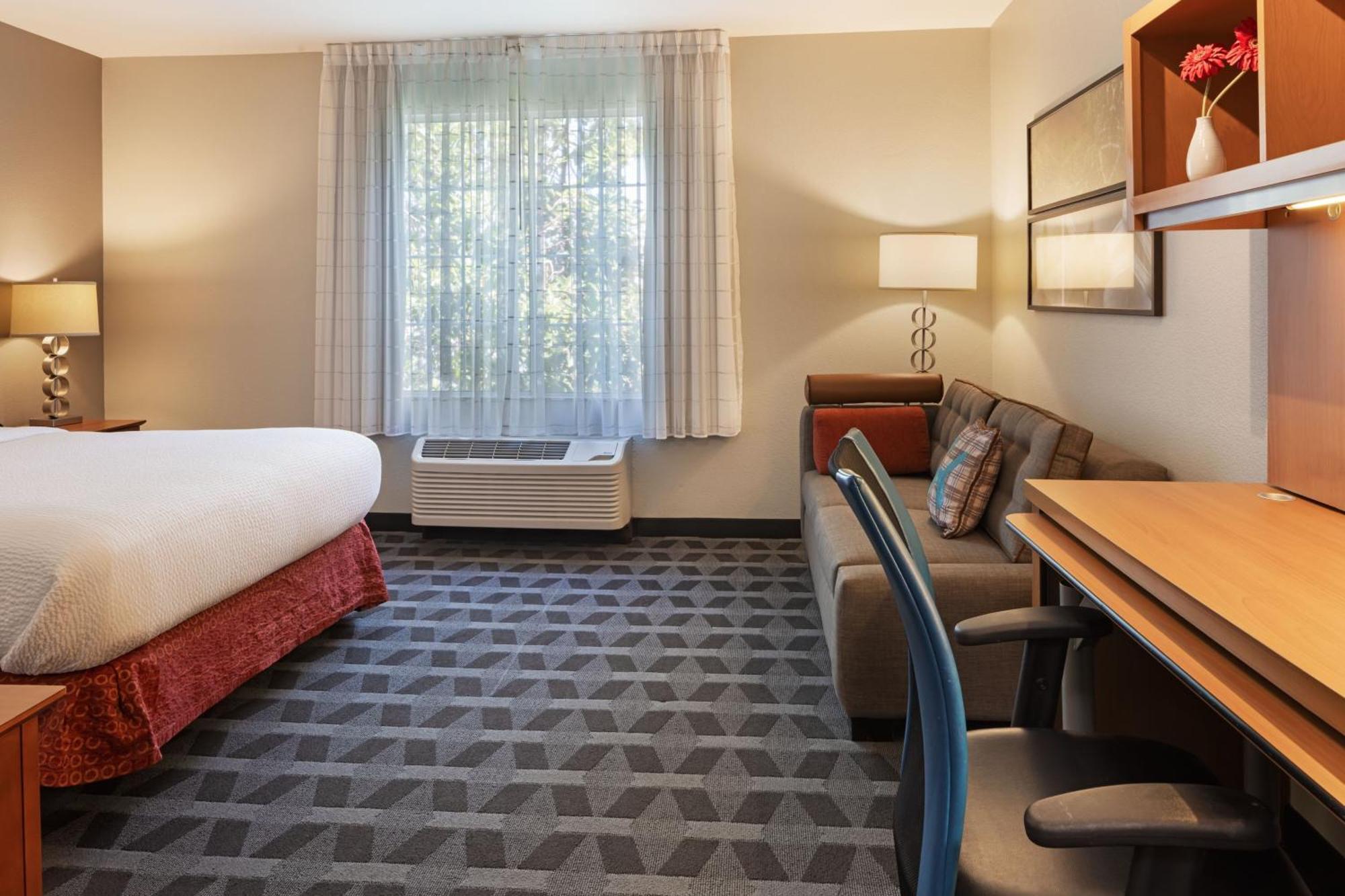 Towneplace Suites by Marriott Sunnyvale Silicon Valley Exterior photo
